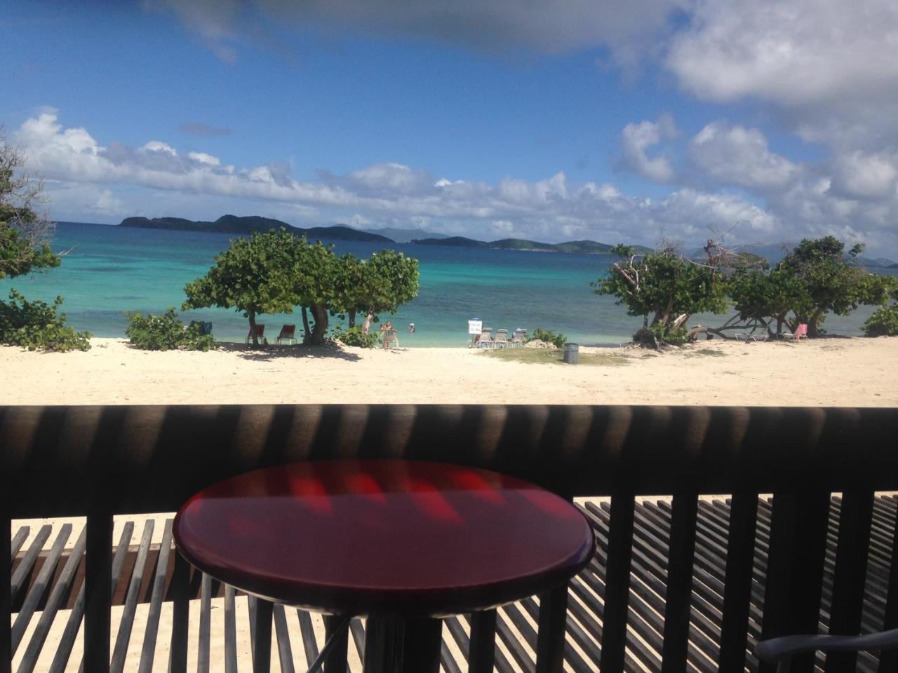 Luxury Beachfront - One Step To Sapphire Beach East End  Экстерьер фото